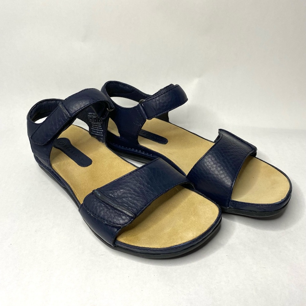 New Rockport hook and loop adjustable sandal